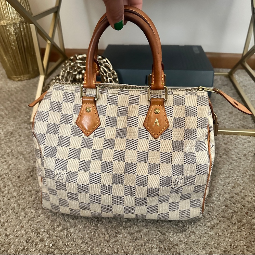Louis Vuitton Speedy 25